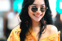 [ẢNH] ‘Con gái thần quỷ’ Chicha Amatayakul: Xinh đẹp, đa tài, học vấn ‘khủng’