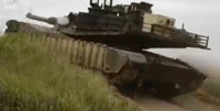 Ukraine phủ kín giáp phản ứng nổ cho xe tăng M1A1SA Abrams