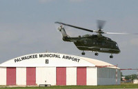 [ẢNH] Trực thăng dành cho Tổng thống Biden có thể đốt cháy bãi cỏ Nhà Trắng