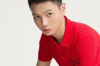 [ẢNH] Cuộc hôn nhân 20 năm hạnh phúc của ‘bà trùm chân dài’ Hạ Vy