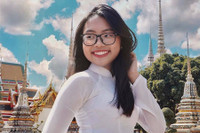 [ẢNH] Những ca sĩ 10X nổi tiếng ngay từ khi còn ngồi trên ghế nhà trường 