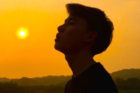 [ẢNH] Những ca sĩ 10X nổi tiếng ngay từ khi còn ngồi trên ghế nhà trường 