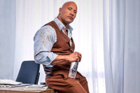 [ẢNH] The Rock: Từ cậu bé cao 1,9m bị xa lánh đến ngôi sao tỷ đô của Hollywood