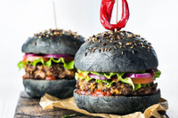 [ẢNH] Điểm danh những món ăn có màu đen 'chất lừ' khiến tín đồ ẩm thực thích mê