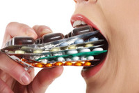 [ẢNH] Những tác dụng phụ của thuốc giảm đau mà bạn nên biết