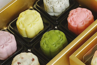 [ẢNH] ‘Bật mí’ bí quyết giúp ăn bánh Trung thu không lo béo