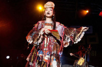 [ẢNH] Những sự cố hát nhép đã hủy hoại sự nghiệp của các ngôi sao Cbiz 