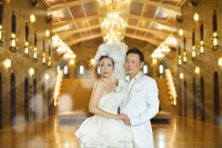 [ẢNH] NSƯT Trịnh Kim Chi trẻ đẹp bất ngờ trong bộ ảnh kỉ niệm 20 năm ngày cưới