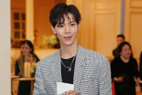 [ẢNH] So bì khối tài sản của gia đình “Hoa râm bụt”: Hòa Minzy, Đức Phúc, Erik 