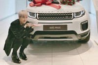 [ẢNH] So bì khối tài sản của gia đình “Hoa râm bụt”: Hòa Minzy, Đức Phúc, Erik 