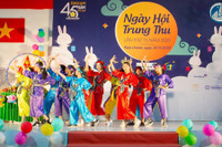 [ẢNH] Độc đáo các lễ hội tổ chức vào dịp Trung thu ở một số nước Châu Á