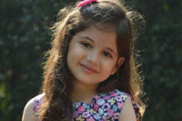 [ẢNH] Nhan sắc biến đổi khó tin của ‘thiên thần nhí’ đẹp nhất Ấn Độ