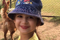 [ẢNH] Nhan sắc biến đổi khó tin của ‘thiên thần nhí’ đẹp nhất Ấn Độ