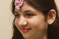 [ẢNH] Nhan sắc biến đổi khó tin của ‘thiên thần nhí’ đẹp nhất Ấn Độ