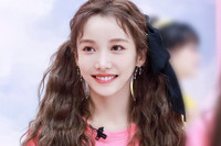 [ẢNH] Cận cảnh nhan sắc mỹ nhân Khương Trinh Vũ 