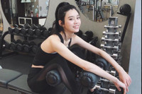 [ẢNH] Cuộc sống đổi thay của ‘chân dài’ Hề Mộng Dao sau một năm làm con dâu tỷ phú