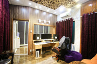 [ẢNH] Danh ca Ngọc Sơn: Quý ông giàu có nhất nhì showbiz nhưng vẫn lẻ bóng ở tuổi 52