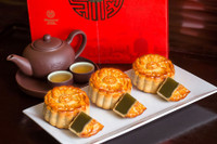 [ẢNH] ‘Bật mí’ bí quyết giúp ăn bánh Trung thu không lo béo