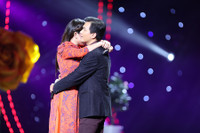 [ẢNH] Hé lộ cuộc sống khác biệt của ‘cặp tình nhân sân khấu’ Phi Nhung – Mạnh Quỳnh