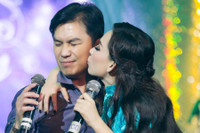 [ẢNH] Hé lộ cuộc sống khác biệt của ‘cặp tình nhân sân khấu’ Phi Nhung – Mạnh Quỳnh