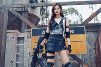 [ẢNH] Cận cảnh nhan sắc nữ diễn viên đóng thế 'lấn át' Lưu Diệc Phi trong Mulan