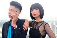 [ẢNH] Cuộc hôn nhân 20 năm hạnh phúc của ‘bà trùm chân dài’ Hạ Vy