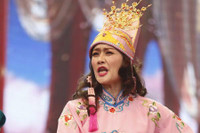 [ẢNH] Cuộc hôn nhân kín tiếng của ‘Táo bà’ Vân Dung