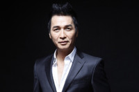 [ẢNH] Hé lộ cuộc hôn nhân kín tiếng của danh ca Nguyễn Hưng