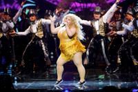 [ẢNH] Nàng ‘Điêu Thuyền 100kg’ quyền lực nhất làng giải trí Nhật Bản