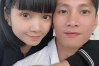 [ẢNH] Cuộc hôn nhân 20 năm hạnh phúc của ‘bà trùm chân dài’ Hạ Vy