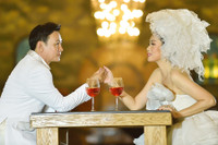 [ẢNH] NSƯT Trịnh Kim Chi trẻ đẹp bất ngờ trong bộ ảnh kỉ niệm 20 năm ngày cưới