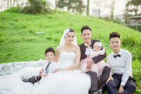 [ẢNH] Cuộc hôn nhân 20 năm hạnh phúc của ‘bà trùm chân dài’ Hạ Vy