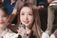 [ẢNH] Cận cảnh nhan sắc mỹ nhân Khương Trinh Vũ 