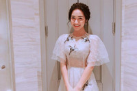 [ẢNH] So bì khối tài sản của gia đình “Hoa râm bụt”: Hòa Minzy, Đức Phúc, Erik 