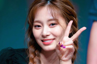 [ẢNH] Sắc vóc gợi cảm của những thần tượng được ví như ‘búp bê sống’ của làng giải trí Hàn