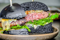 [ẢNH] Điểm danh những món ăn có màu đen 'chất lừ' khiến tín đồ ẩm thực thích mê