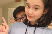 [ẢNH] Cuộc sống đổi thay của ‘chân dài’ Hề Mộng Dao sau một năm làm con dâu tỷ phú