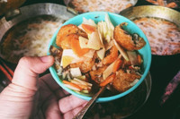 [ẢNH] Những món ăn vặt không thể bỏ lỡ khi Hà Nội vào thu