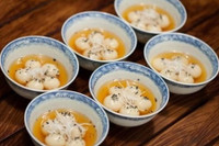 [ẢNH] Những món ăn vặt không thể bỏ lỡ khi Hà Nội vào thu