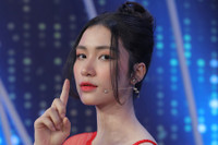 [ẢNH] So bì khối tài sản của gia đình “Hoa râm bụt”: Hòa Minzy, Đức Phúc, Erik 