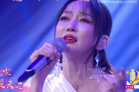 [ẢNH] Những sự cố hát nhép đã hủy hoại sự nghiệp của các ngôi sao Cbiz 