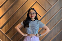 [ẢNH] Những ca sĩ 10X nổi tiếng ngay từ khi còn ngồi trên ghế nhà trường 