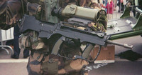 FAMAS - khẩu súng bullpup có tốc độ bắn cao nhất thế giới
