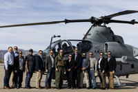 Trực thăng AH-1Z Viper của thủy quân lục chiến Mỹ diễn tập bắn đạn thật trên biển Caribe