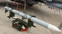 Singapore mua tên lửa không đối không AIM-120 từ Mỹ
