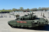 [ẢNH] Nga nói gì về việc điều hàng loạt xe tăng T-72B3 đến sát biên giới Ukraine?