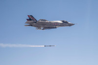 [ẢNH] Tiêm kích Mỹ diệt mục tiêu xa nhất lịch sử