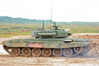 [ẢNH] Nga nói gì về việc điều hàng loạt xe tăng T-72B3 đến sát biên giới Ukraine?