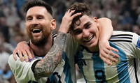  Julian Alvarez - từ fan Messi thành người hùng Argentina và lời tiên tri của Pep Guardiola