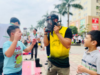 Người dân hứng khởi với trải nghiệm phòng cháy chữa cháy và cứu nạn cứu hộ